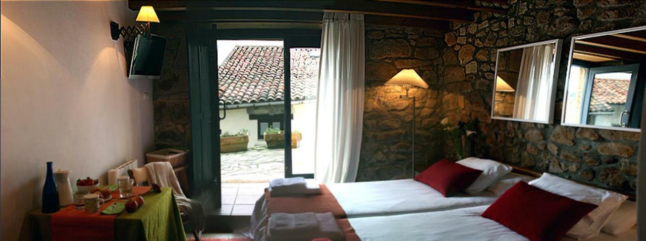 Casa Rural La Casona Del Piquero ラストレス エクステリア 写真